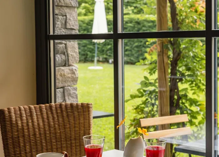 Отель Elvezia Каннобио